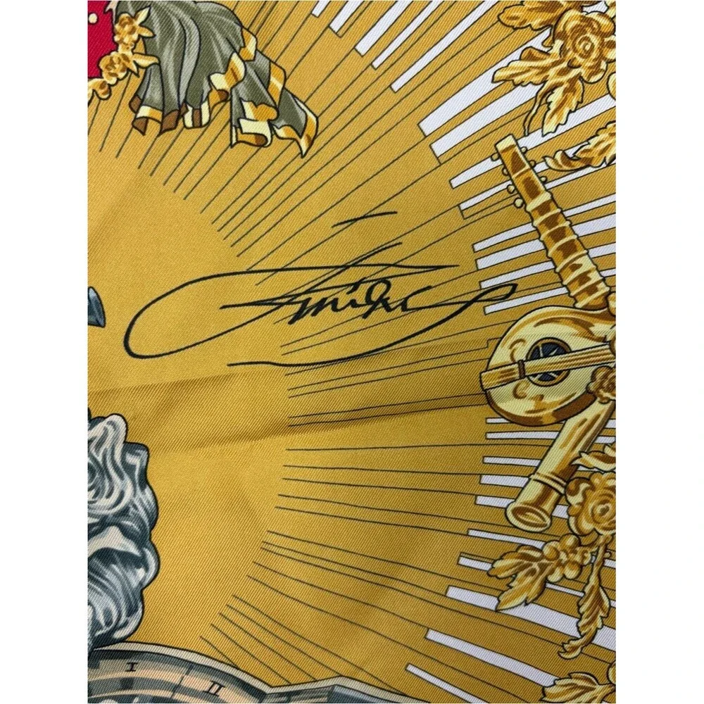 Vintage Herme’s Silk Scarf Palace Scene in Navy, Gold, Cream 34x34